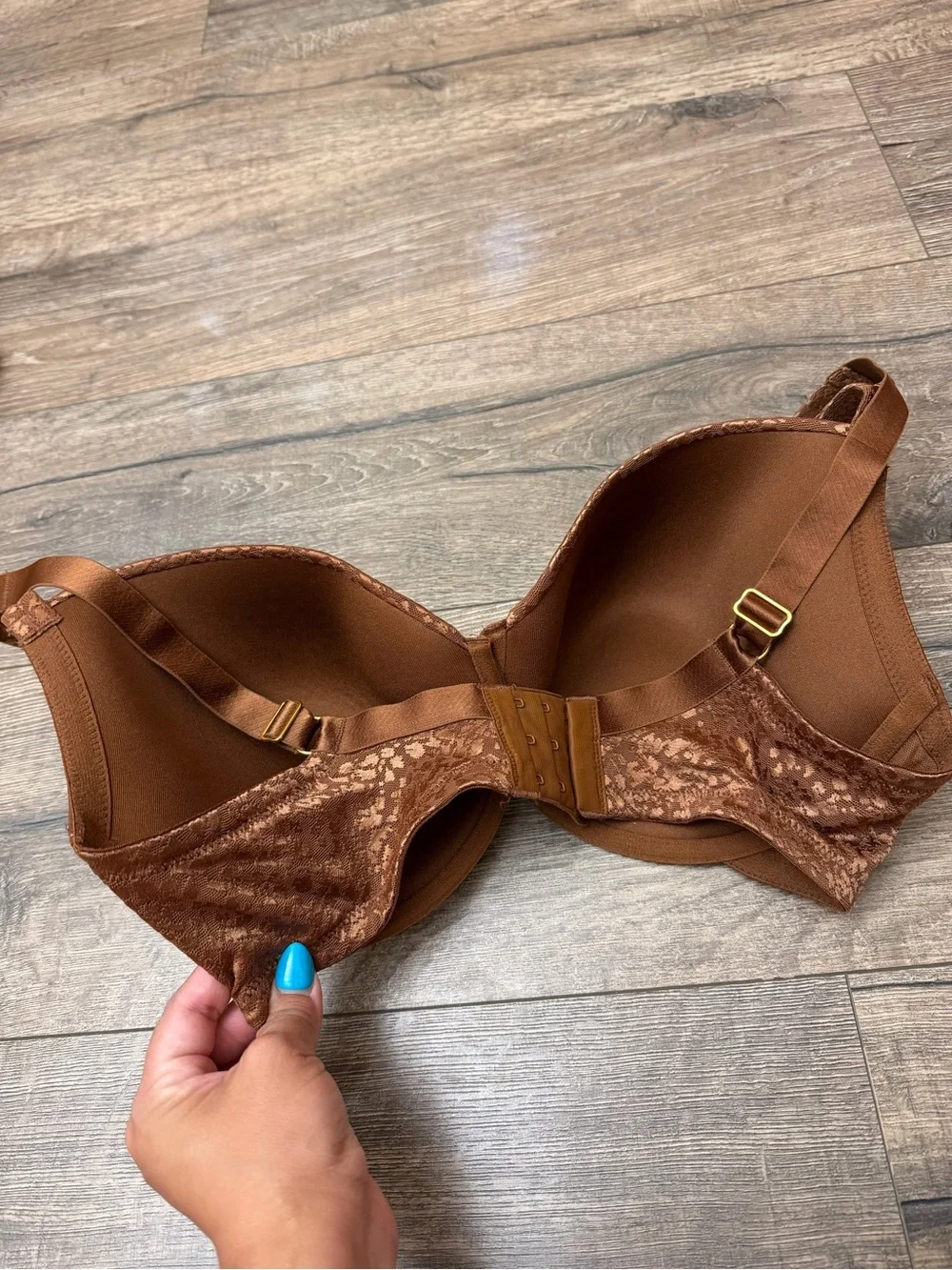 Le Mystere Smooth Molded Full Coverage Bra in Brown